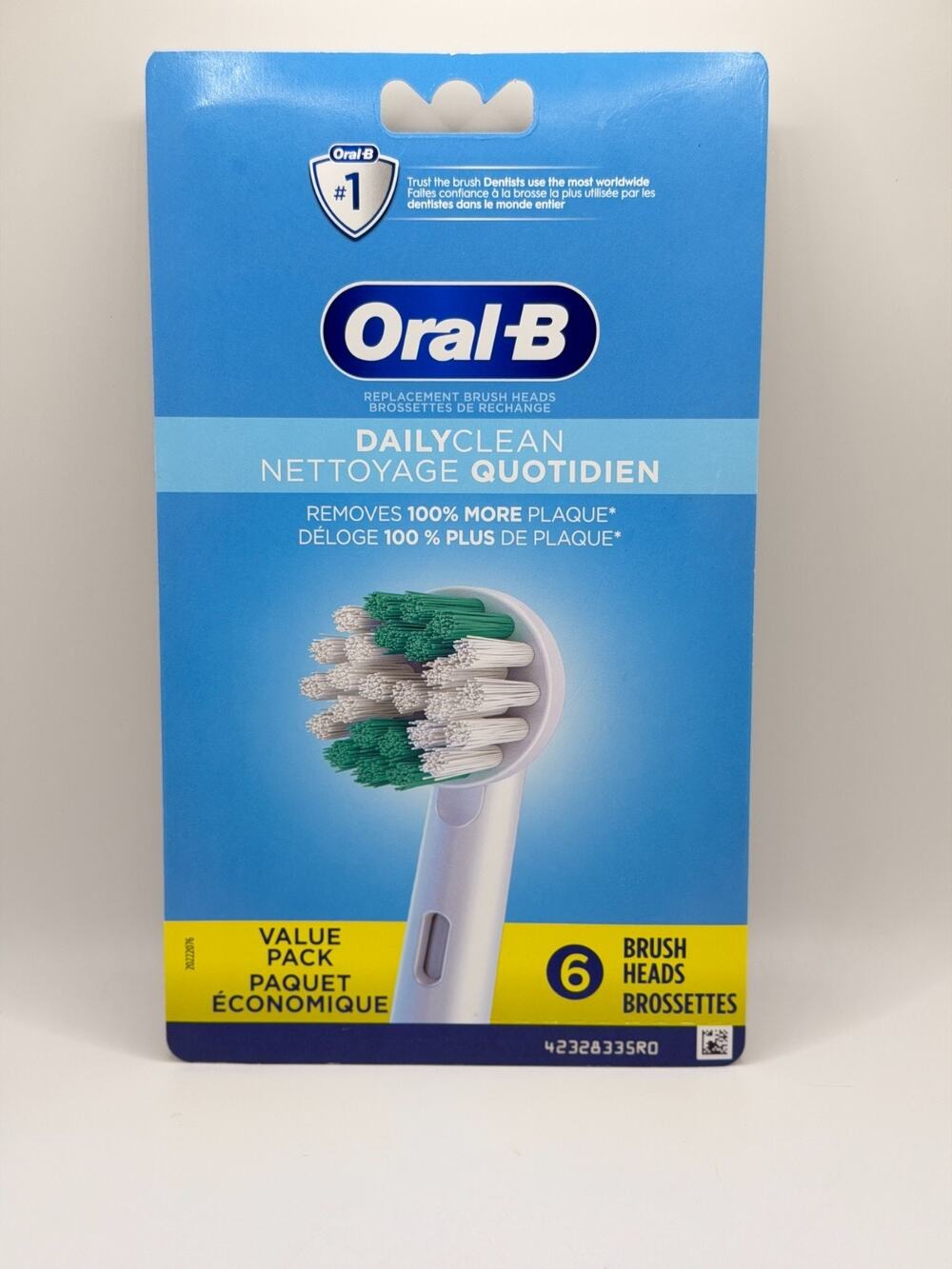 Oral-B Daily Clean Electric Toothbrush Replacement Brush Heads Refill, 6 Count